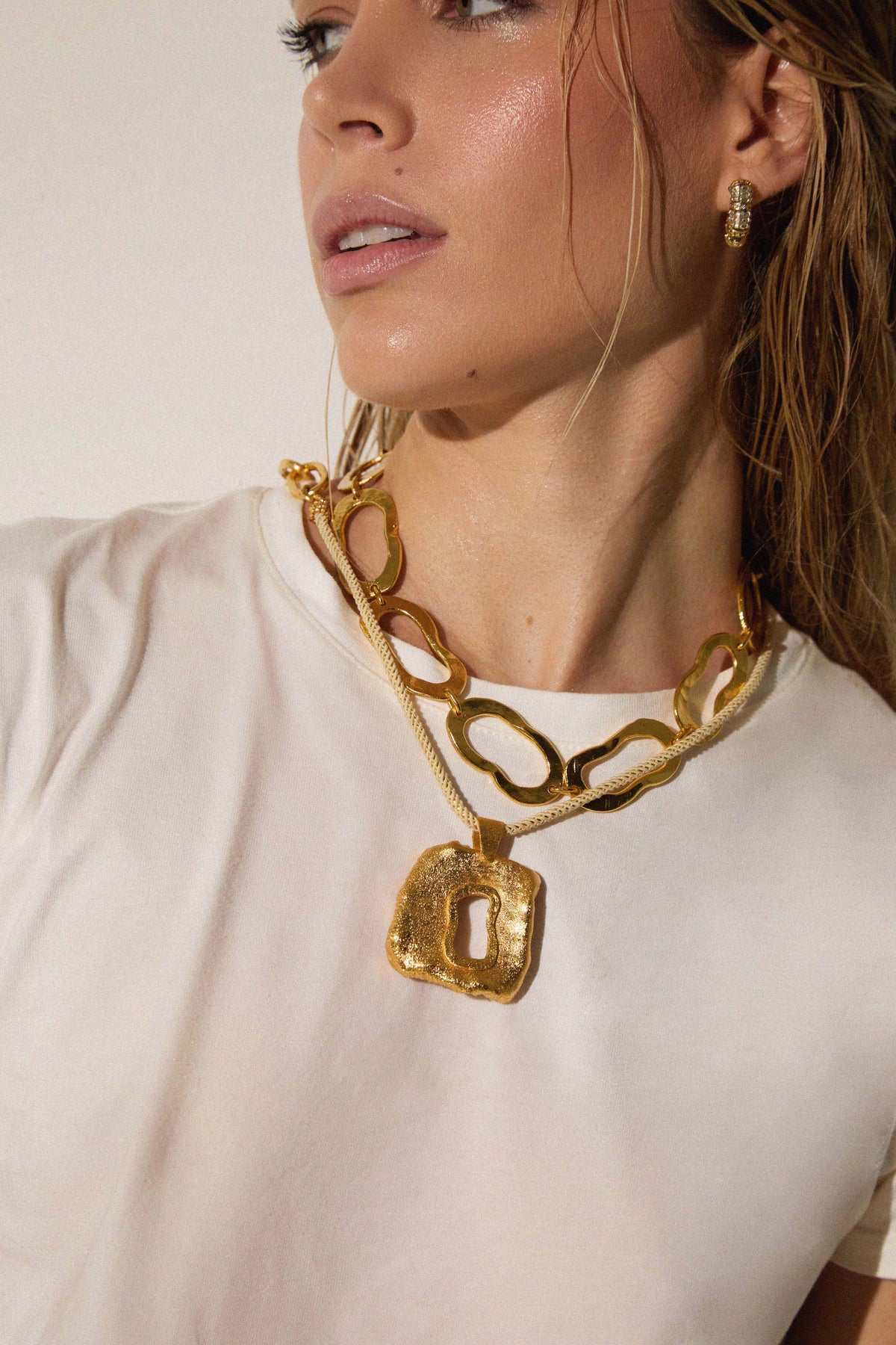 Chêrie Hoops