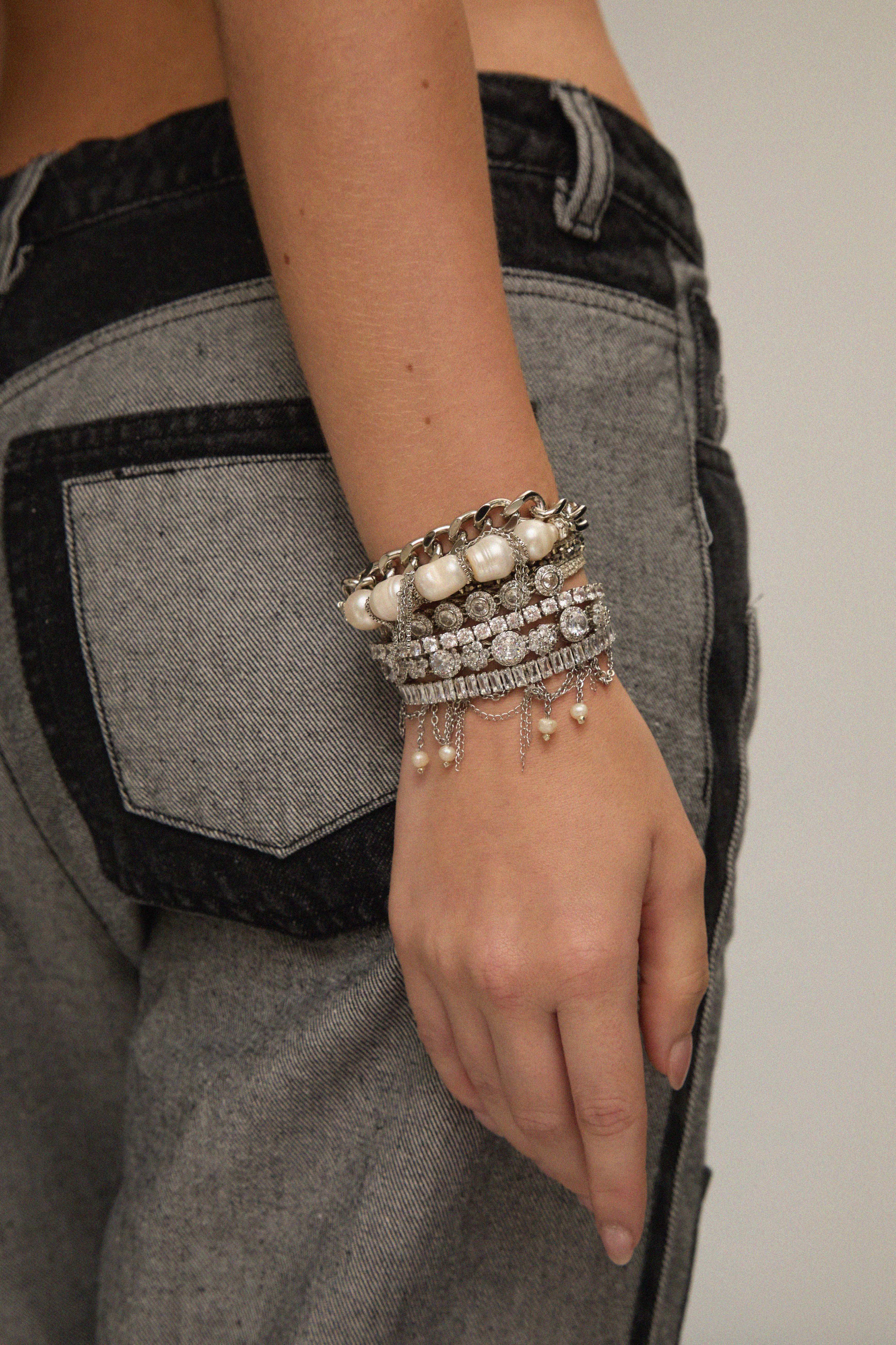 Bodacious Bracelet